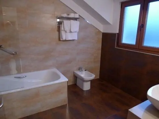 Tek Büyük veya İki Ayrı Yataklı Oda