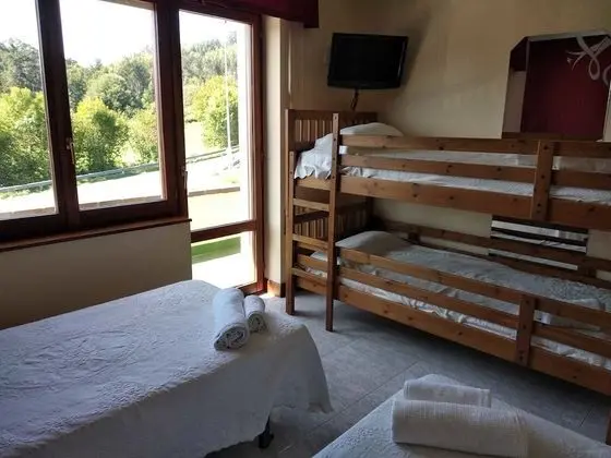 Traditional Tek Büyük veya İki Ayrı Yataklı Oda