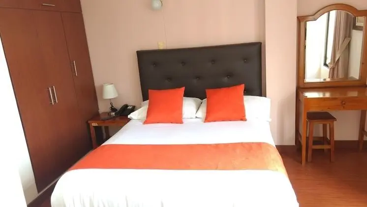 Standard Tek Büyük Yataklı Oda
