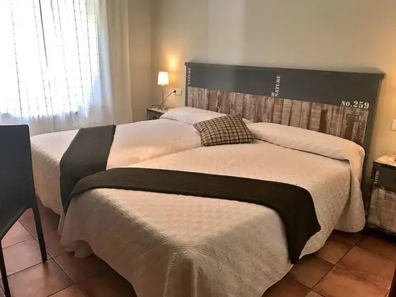 Tek Büyük veya İki Ayrı Yataklı Oda