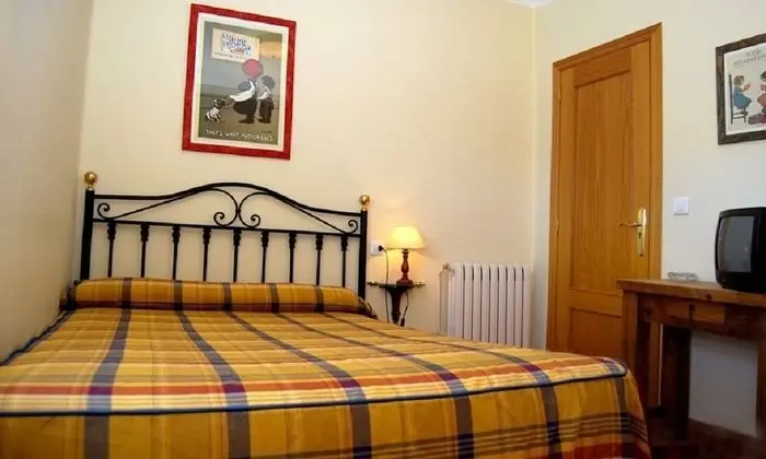 Tek Büyük veya İki Ayrı Yataklı Oda