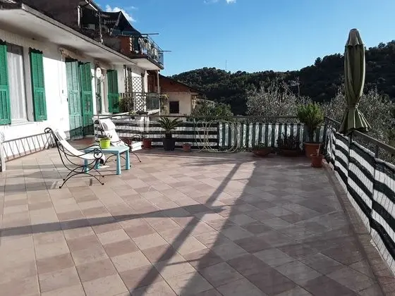 Ortak Ranzalı Oda, 1 Yatak Odası, Şömine