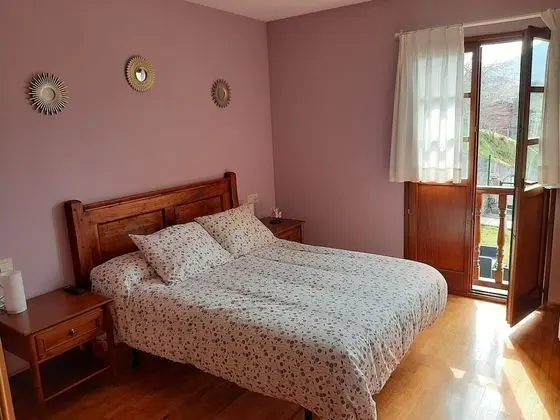 Basic Tek Büyük veya İki Ayrı Yataklı Oda