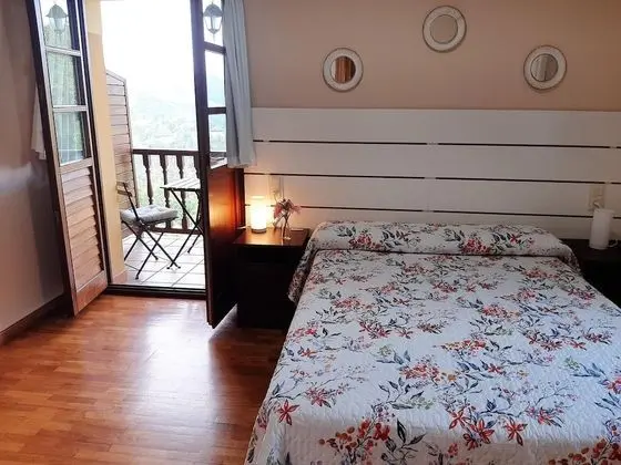 Panoramic Tek Büyük veya İki Ayrı Yataklı Oda