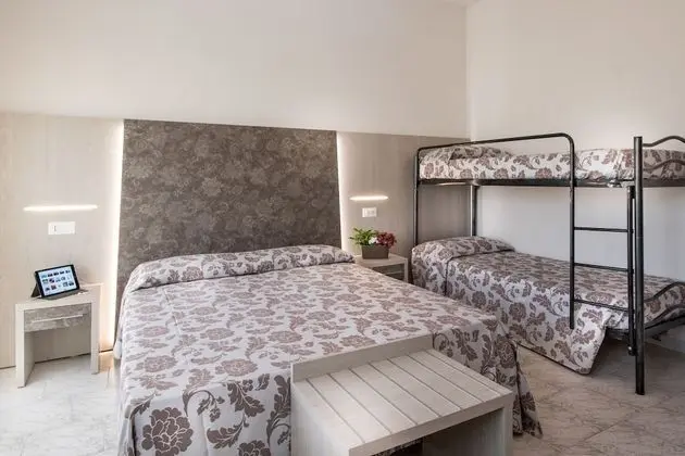 Classic Üç Kişilik Oda, 1 Yatak Odası, Balkon, Avlu