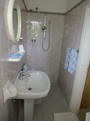 Classic Üç Kişilik Oda, 1 Yatak Odası, Balkon, Avlu