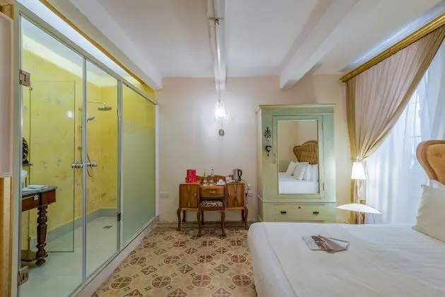 Deluxe Tek Büyük Yataklı Oda, Balkon