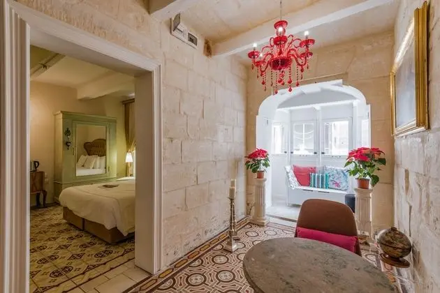 Deluxe Tek Büyük Yataklı Oda, Balkon