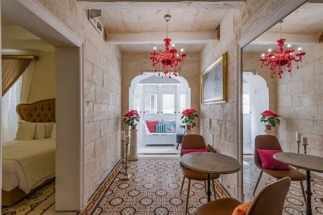 Deluxe Tek Büyük Yataklı Oda, Balkon