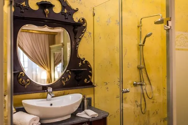 Deluxe Tek Büyük Yataklı Oda, Balkon