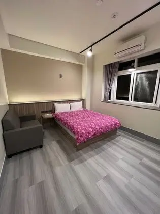 Honeymoon Tek Büyük Yataklı Oda