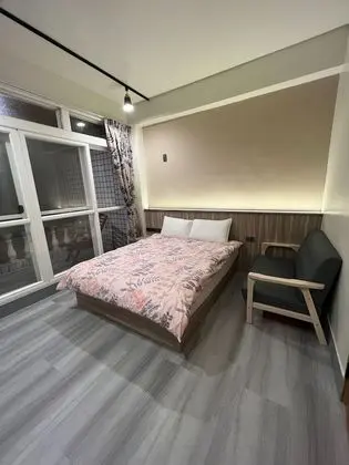 Honeymoon Tek Büyük Yataklı Oda