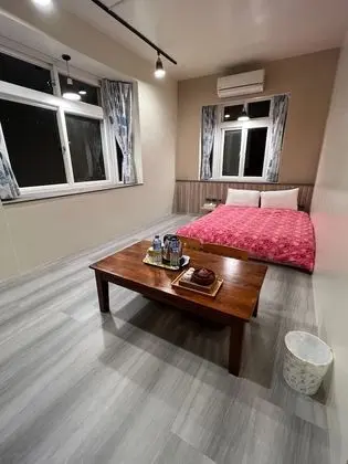 Honeymoon Tek Büyük Yataklı Oda