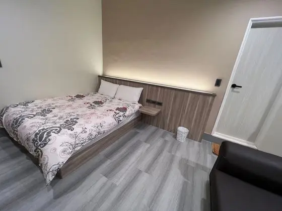 Honeymoon Tek Büyük Yataklı Oda