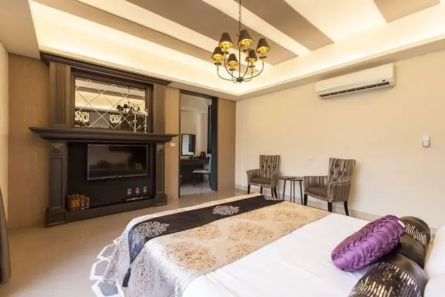 Tek Büyük Yataklı Oda, Dağ Manzaralı
