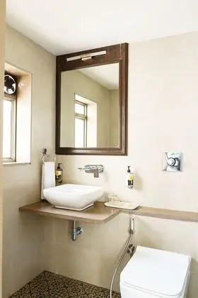 Valley View Rooms