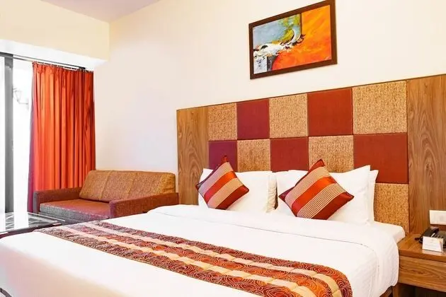Valley View Suite