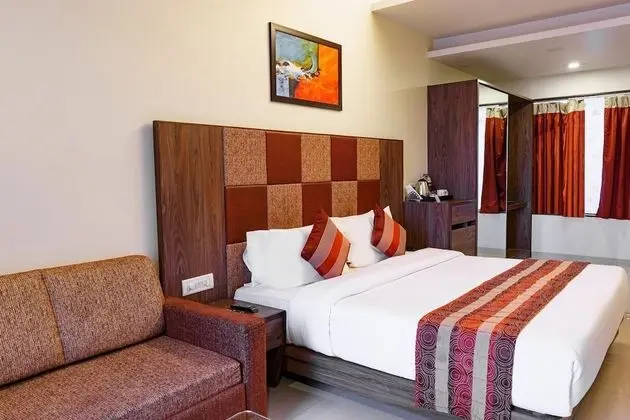 Valley View Suite