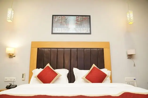Valley View Suite