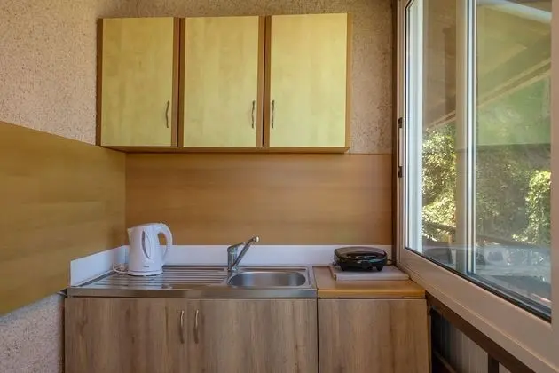 Deluxe Tek Büyük veya İki Ayrı Yataklı Oda, Balkon, Deniz Manzaralı