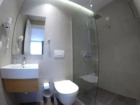 Comfort Tek Büyük Yataklı Oda, Deniz Manzaralı