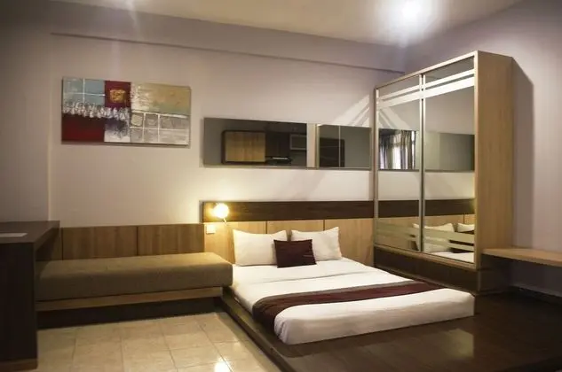 Deluxe Tek Büyük Yataklı Oda