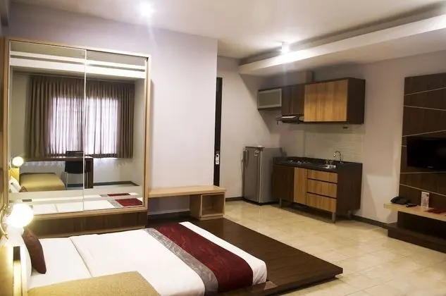 Deluxe Tek Büyük Yataklı Oda