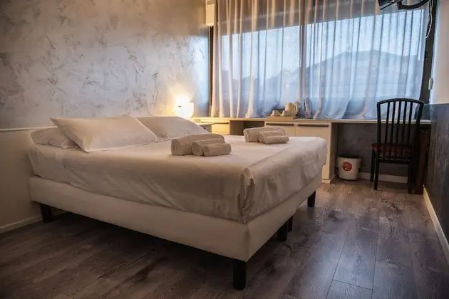 Deluxe Tek Büyük Yataklı Oda (Amarone)