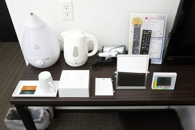 İki Ayrı Yataklı Oda, Sigara İçilmez