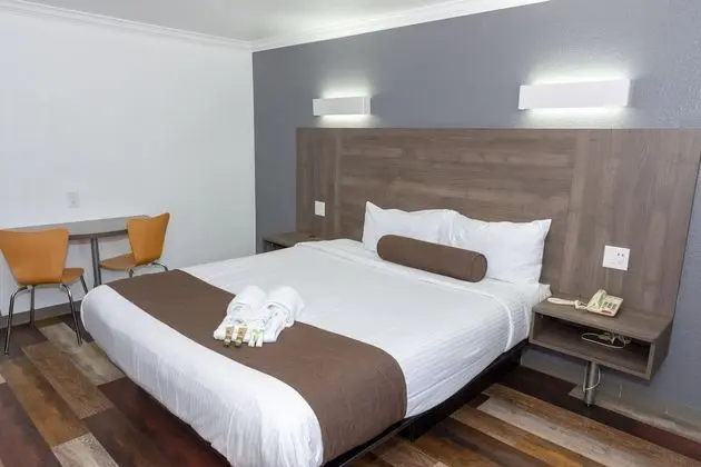 Standart King-Size Yataklı Oda