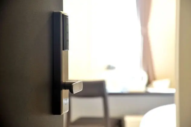 Tek Büyük Yataklı Oda, Sigara İçilmez (Semi)