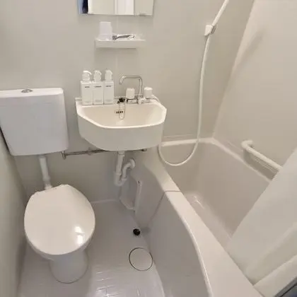 Tek Kişilik Oda, 1 Tek Kişilik Yatak, Sigara İçilebilir