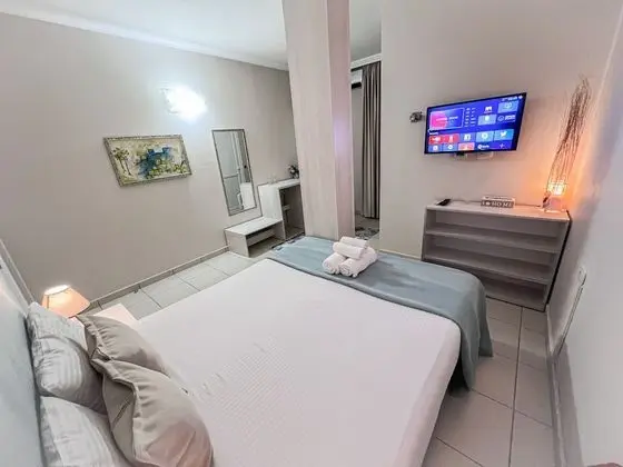 Room 504