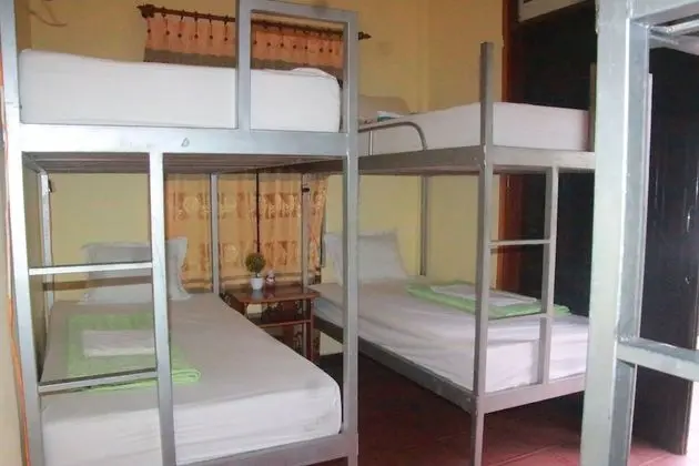 Oda, Karma Ranzalı Oda (Bed in 6-Bunk Bed)