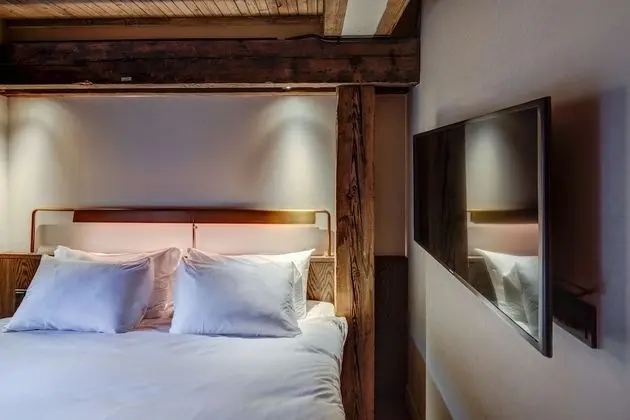 Tek Büyük Yataklı Oda (Small)