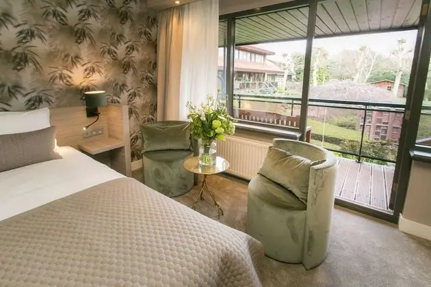 Comfort Room with double bed