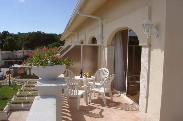 Comfort Tek Büyük veya İki Ayrı Yataklı Oda, Balkon