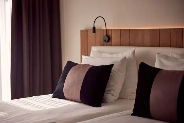 Superior Tek Büyük veya İki Ayrı Yataklı Oda