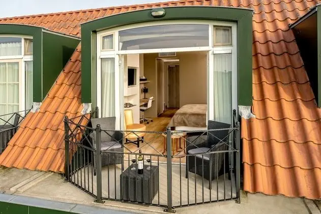 Deluxe Oda, Balkon