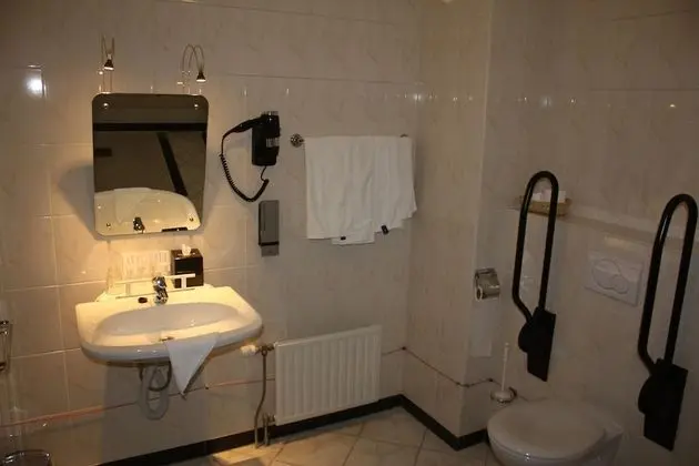 Superior Oda, 2 Tek Kişilik Yatak, Engellilere Uygun