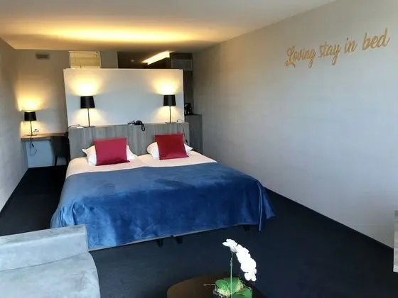 Comfort Tek Büyük veya İki Ayrı Yataklı Oda