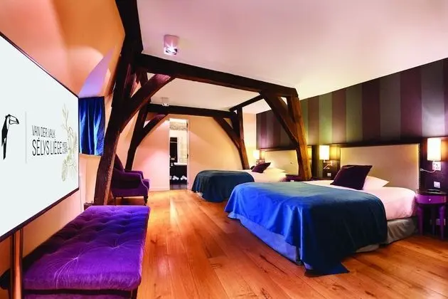 Queen Suite