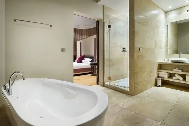 Royal Suite
