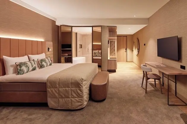 Deluxe Tek Büyük Yataklı Oda, 1 En Büyük (King) Boy Yatak, Sıcak Su Küveti, Avlu Manzaralı