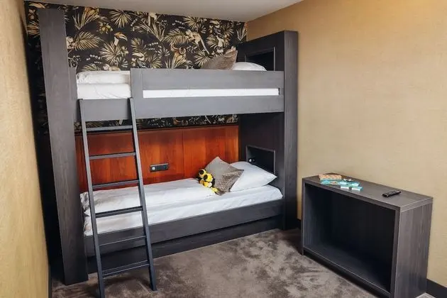 Family Oda, 2 Yatak Odası, Sıcak Su Küveti, Bahçe Manzaralı