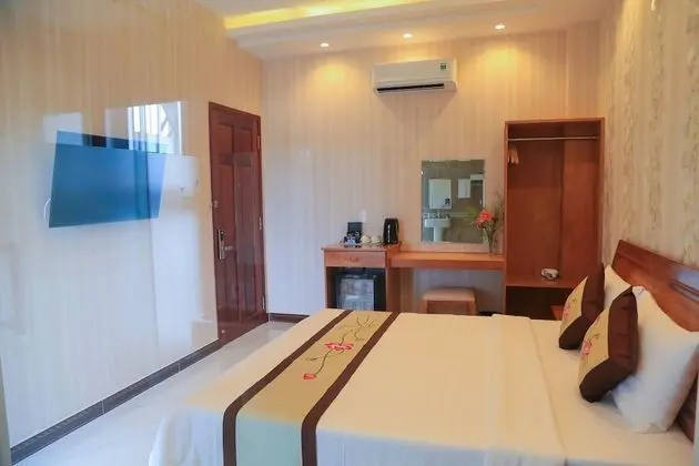 Deluxe Tek Büyük Yataklı Oda, Bahçe Manzaralı