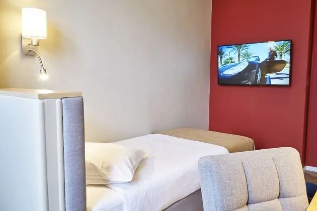 Standard Oda, 1 Tek Kişilik Yatak