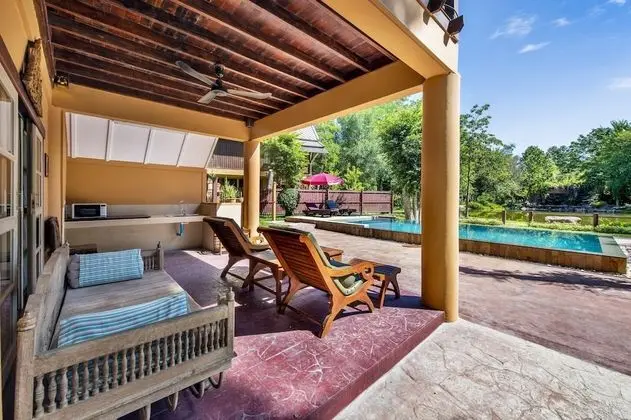 Wooden Glory Pool Villa 2 Bedroom