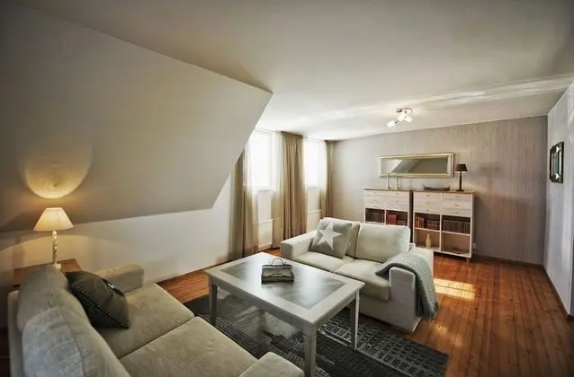Villa, Sauna, Ek Bina