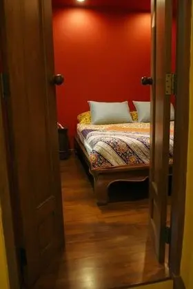 1 Bedroom - Pool Front Classic Bungalow